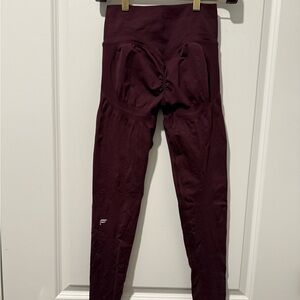 Fabletics Seamless Scrunch High-Waisted Legging in Color Oxblood